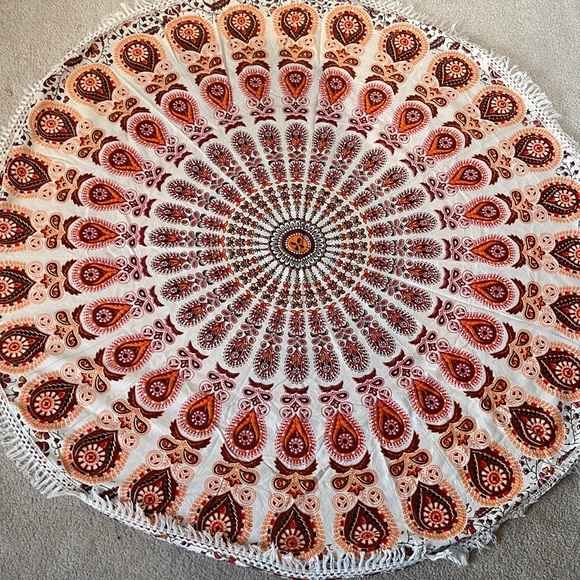 Unique Wall Tapestry - Picture 2 of 6